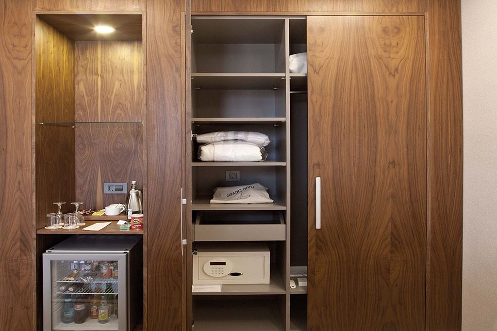 deluxe room | room amenity