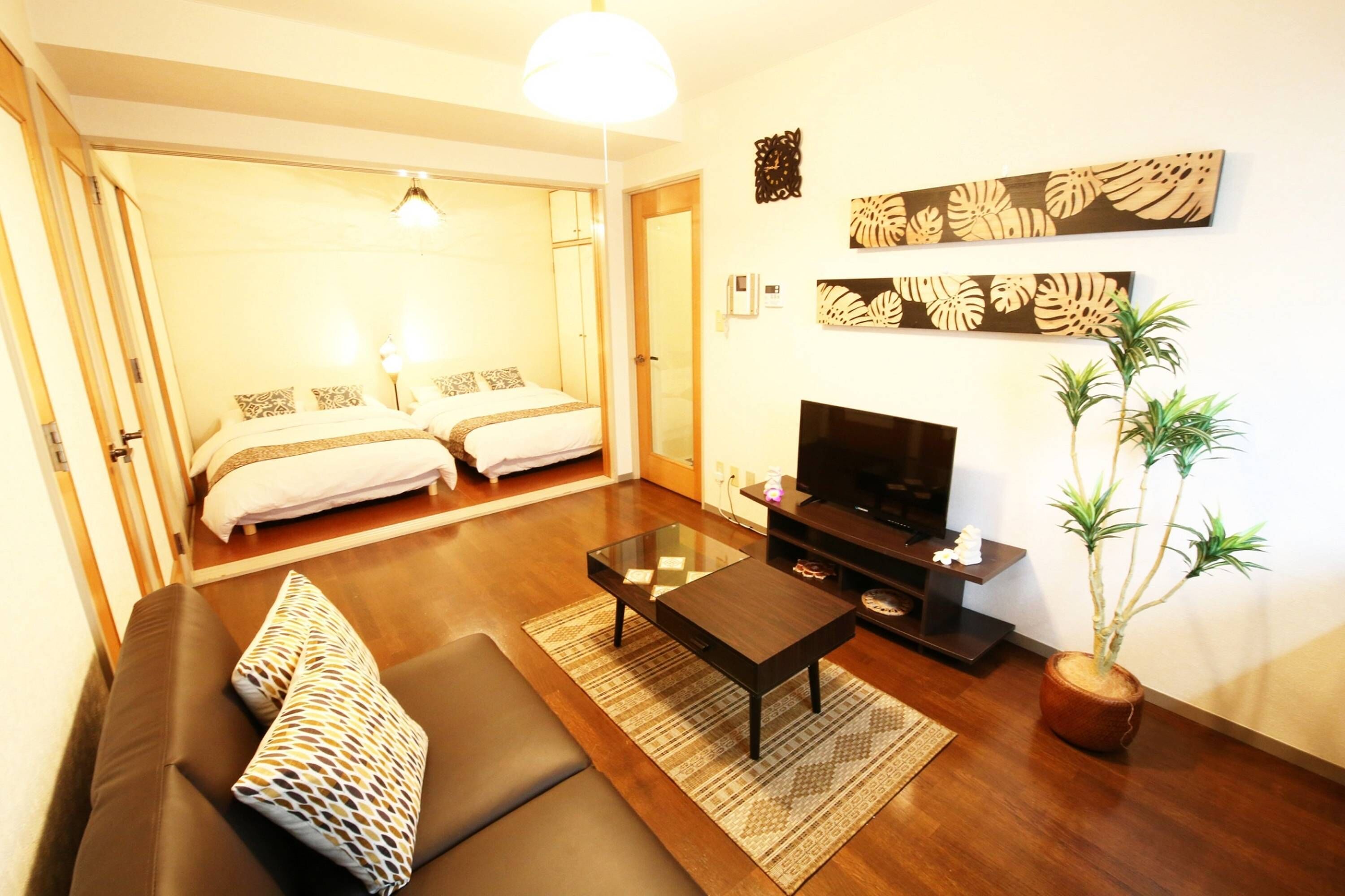 Private Room | Living area | Flat-screen TV