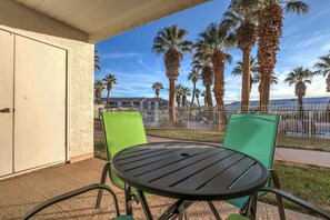 Outdoor dining - Las Palmas Resort #1608 | All-Inclusive Amenities (Saint George)