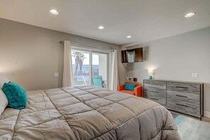 1 bedroom, WiFi (free), bed sheets