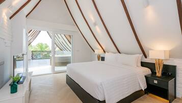 4 Bedrooms with Private Pool Villa | 4 quartos, cofres nos quartos, individualmente decorados