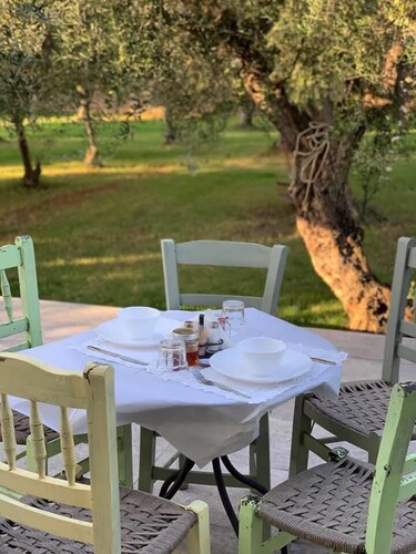 Anastasios Olive Garden Apartments