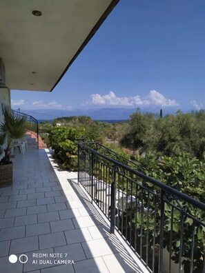 Exterior - Anastasios Olive Garden Apartments (Messini)