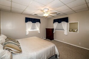 4 bedrooms, WiFi, bed sheets