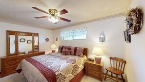 1 Schlafzimmer, Bügeleisen/Bügelbrett, Reisekinderbett, kostenloses WLAN