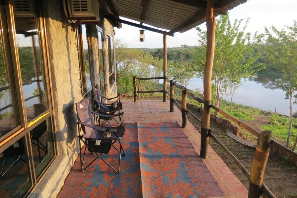 Camas con efecto memoria y ropa de cama 