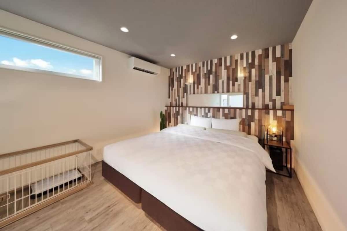 2 chambres, minibar, décoration personnalisée, ameublement personnalisé