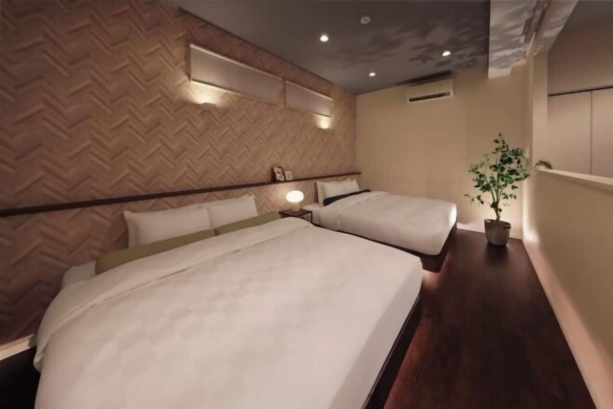 2 chambres, minibar, décoration personnalisée, ameublement personnalisé