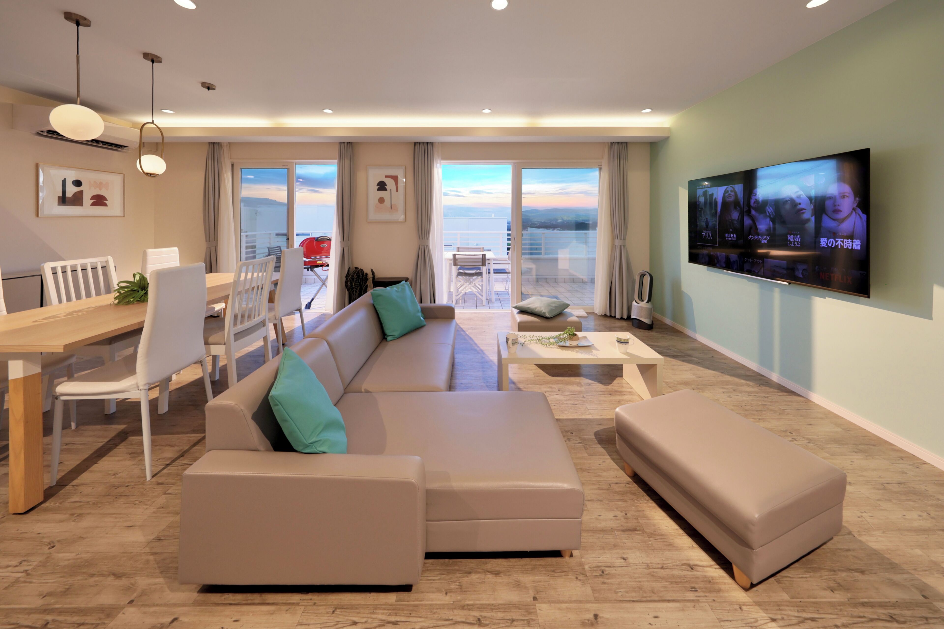 Room I -Maisonette Crystal Suite- | Living room