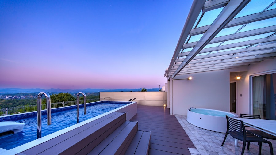 Crystal Villa SHIRAHAMA