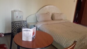 واي فاي مجانًا وملاءات أسرّة