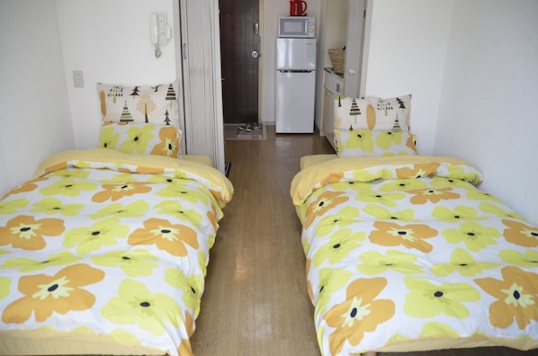 Apartment, 2 Bedrooms | Iron/ironing board, free WiFi, bed sheets