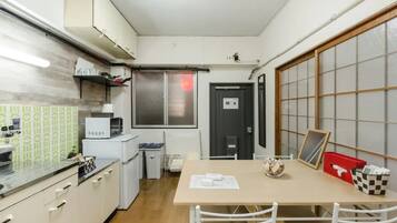 Apartment, 2 Bedrooms | Private kitchenette | Fridge, microwave, stovetop, toaster