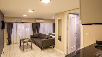 Kamar Standar | 1 kamar tidur, seprai antialergi, bantalan ekstra lembut, dan brankas