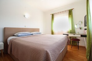 4 habitaciones y acceso a internet