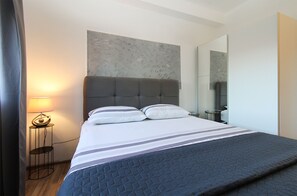 3 bedrooms, Internet
