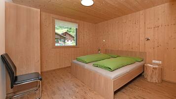 3 chambres, lit parapluie, Wi-Fi, draps fournis