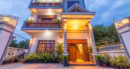 Aniza Angkor Villa