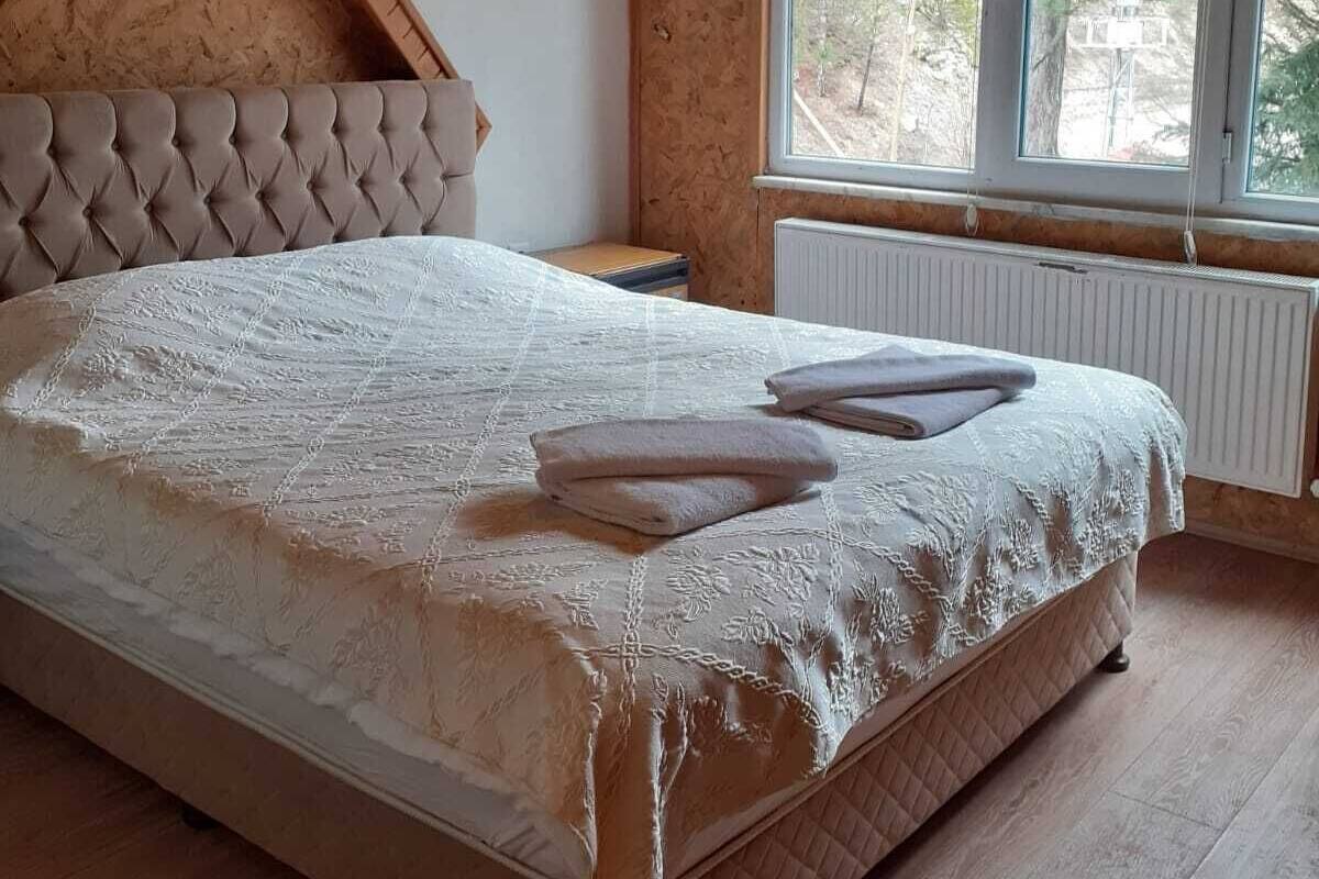 Wi-Fi de cortesia, roupa de cama