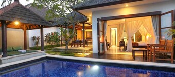 TROPICAL & QUITE VILLA BETWEEN SEMINYAK AND CANGGU