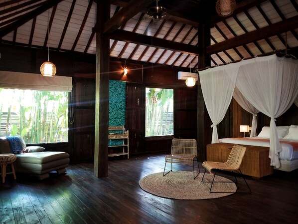 Iron/ironing board, free WiFi - Kampoeng Bamboo (Denpasar)