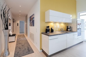 Fridge, microwave, dishwasher, toaster