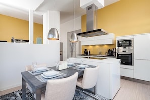 Fridge, microwave, dishwasher, toaster