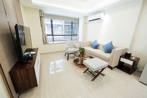 Een flatscreentelevisie