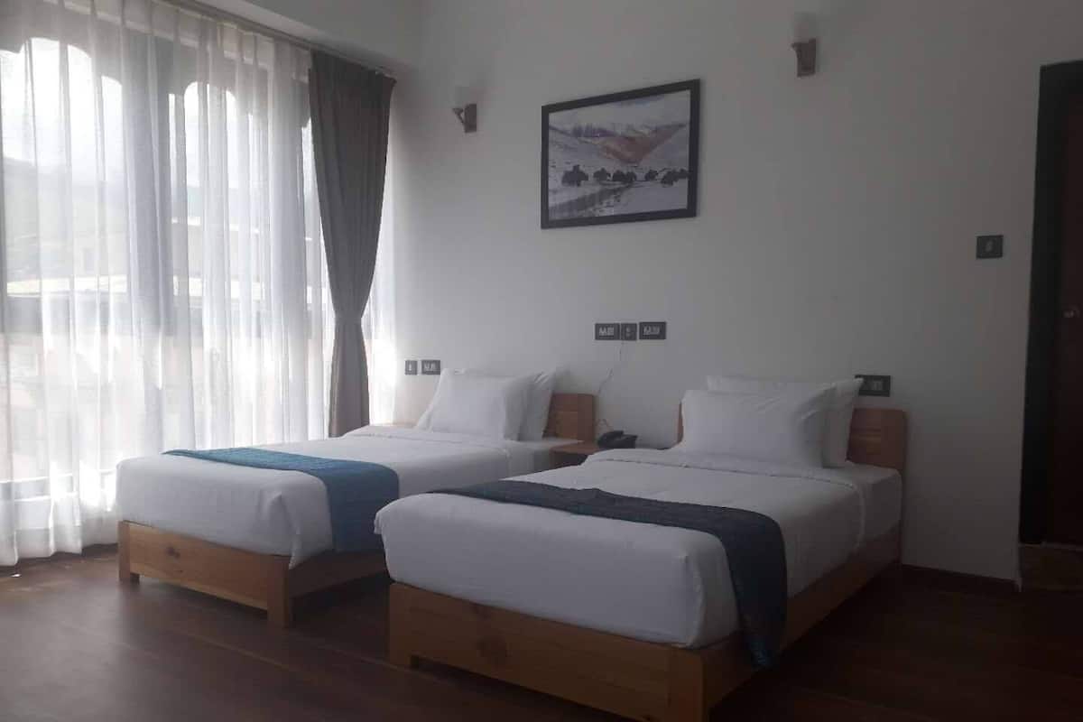 Deluxe Room | Free WiFi