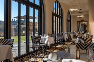 Daily buffet breakfast (EUR 25 per person)