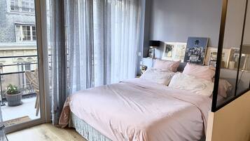 1 chambre, fer et planche à repasser, Wi-Fi, draps fournis