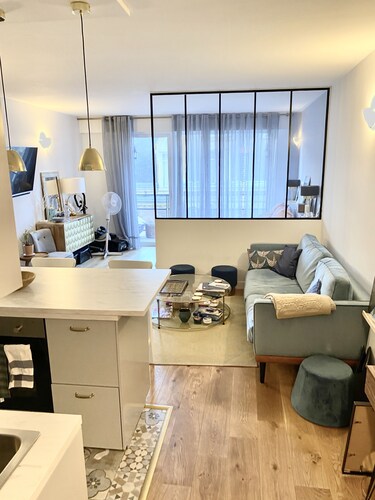 Small zen and cozy loft with well decorated terrace