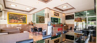 OYO 836 PK Residence