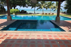 Outdoor pool - 2 Bedoom Beach Front Villa Laem Noi SDV098-By Samui Dream Villas (Koh Samui)