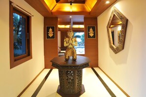 Interior - 2 Bedroom Sea View Villa Big Buddha (Koh Samui)