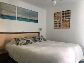 1 habitación y caja de seguridad en la habitación 