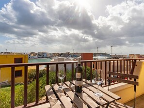 Exterior detail - Residenza Alminà (Lampedusa)