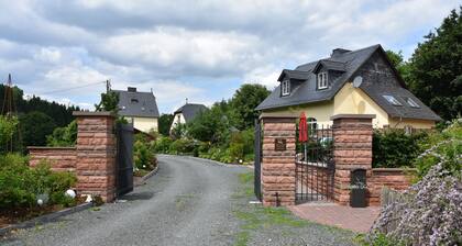 Ferienhaus "Lampenhäuschen" - Entspannen in historischen Wänden
