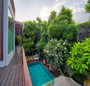 Villa Exclusive, 4 chambres, piscine privée | Vue depuis le balcon