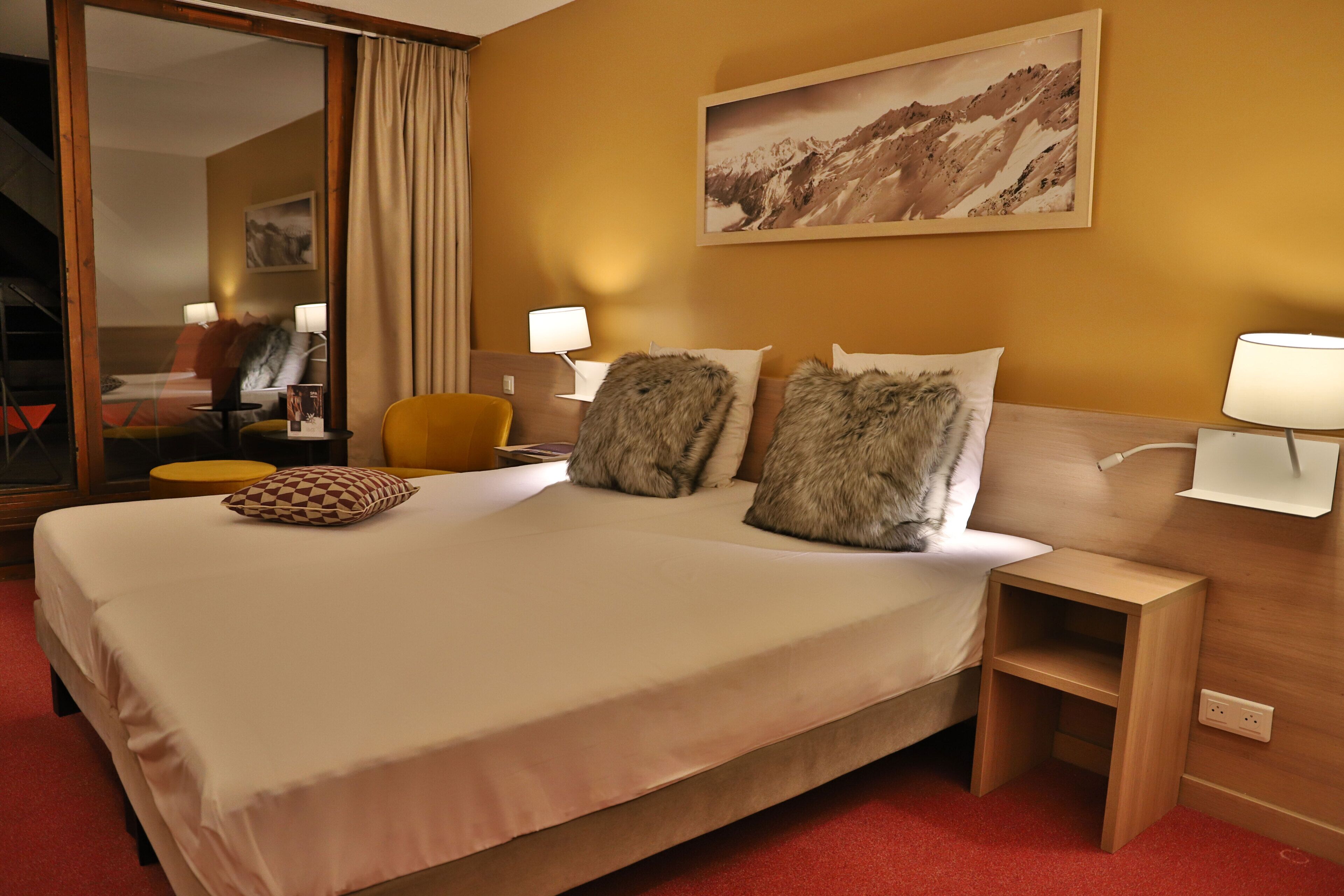 Premium bedding, free WiFi, bed sheets