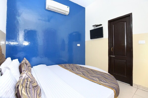 Room - Hotel Harry Sangam (Chandigarh)