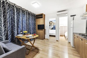 經典行動屋, 3 間臥室, 露台 | 起居區 | 平面電視