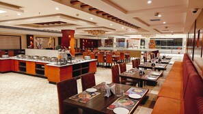 Restaurant - MM Legacy - A Bergamont Hotel - Kanchipuram (Kanchipuram)
