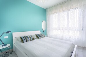 6 Schlafzimmer, Bügeleisen/Bügelbrett, WLAN