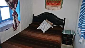 Double Room | Free WiFi, bed sheets