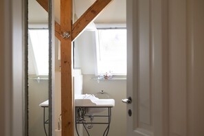 Hair dryer, towels, toilet paper