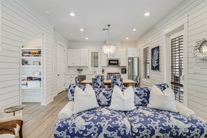 Interior - Perfect Beach Cottage w/ Bonus Bunk+On-Site Amenities Galore@Cinnamon Shore (Port Aransas)