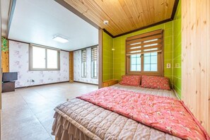 واي فاي مجانًا وملاءات أسرّة