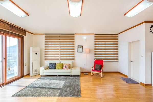 Room (Second Floor) | Free WiFi, bed sheets