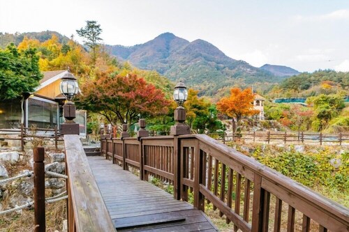 Healing Resort Maple Village hue